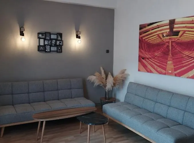 Mirina Center Apartments